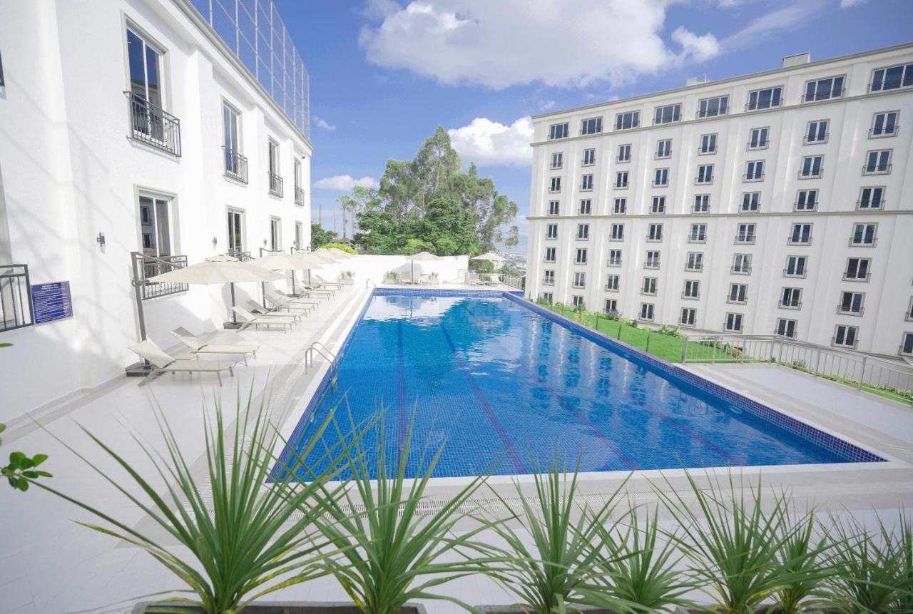 Haile Grand Addis Abeba Esterno foto